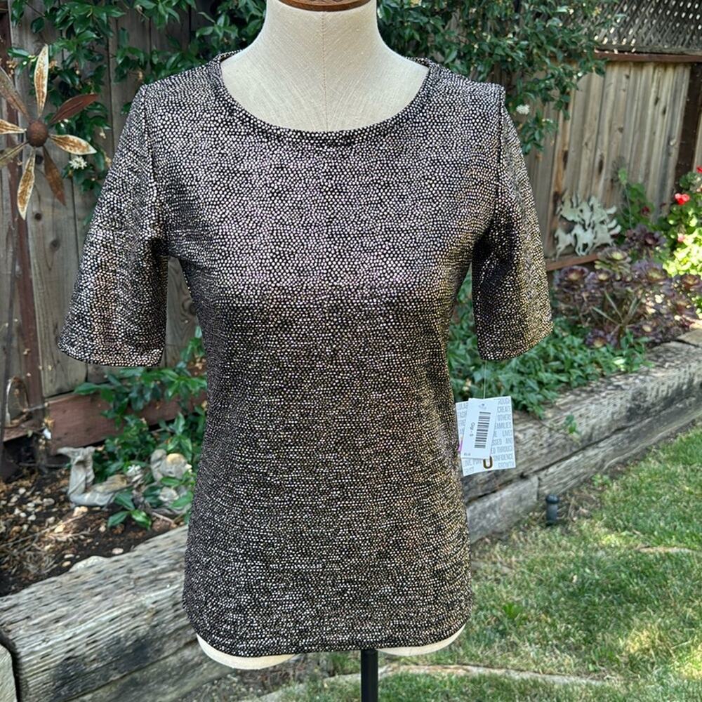 NWT Lularoe Gold Label Short Sleeve Black and Gold Polka Dots Gigi Top Size S